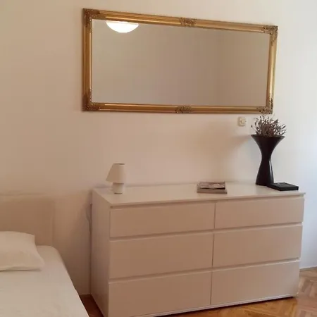 With A Parking Space - 8681 Apartman *