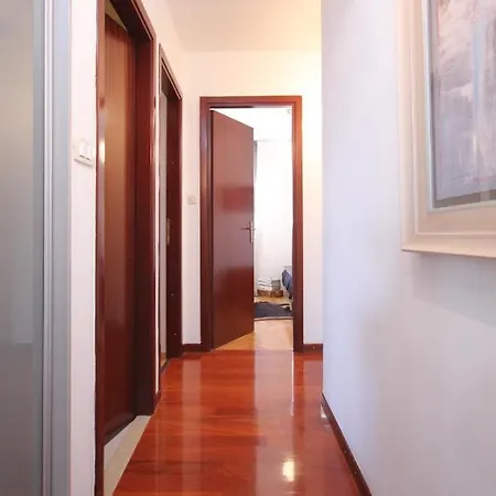 With A Parking Space - 8681 Apartman